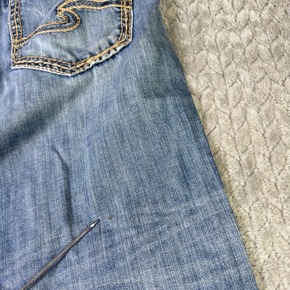 Silver Jeans Zac Relaxed Straight Leg Blue Distressed Denim Mens 34x30